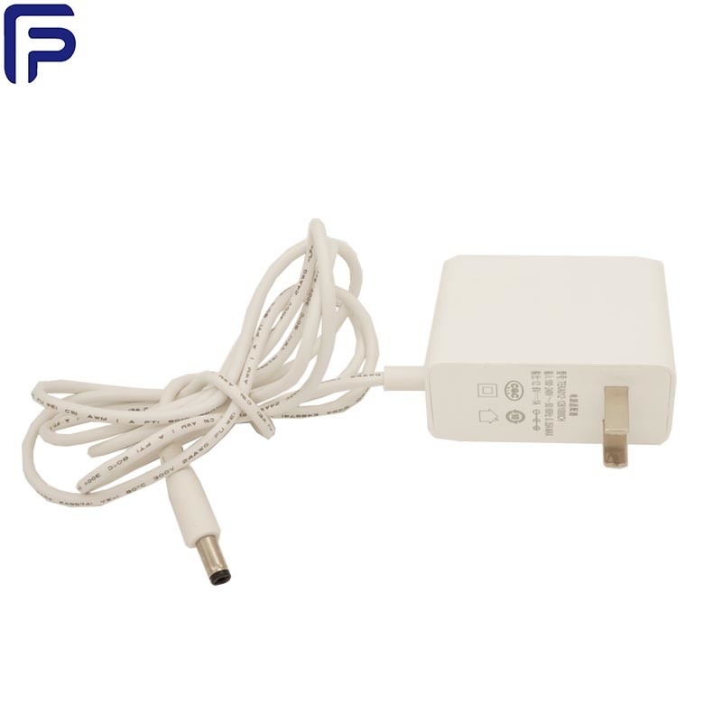 Fireproof PC Quick Charging Adapter 12.6V 1A UL94 V0 Plastic Shell